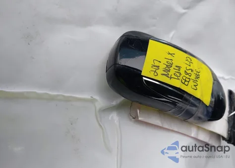 2017 Tesla Model X 100D/75D/90D из США, поврежденный, VIN 5YJXCAE22HF061353